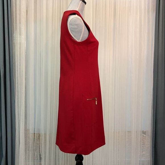 SHARGANO Scarlett’s sleeveless w exposed zippered patch pockets and back dress - Picture 3 of 9